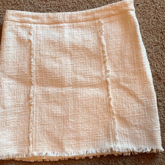 Dresses & Skirts - white/cream tweed skirt